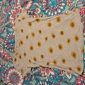 Stretchy sunflower tee shirt